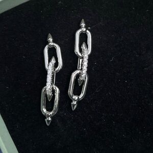 Brilliant finish Swarovski elements link earrings #202